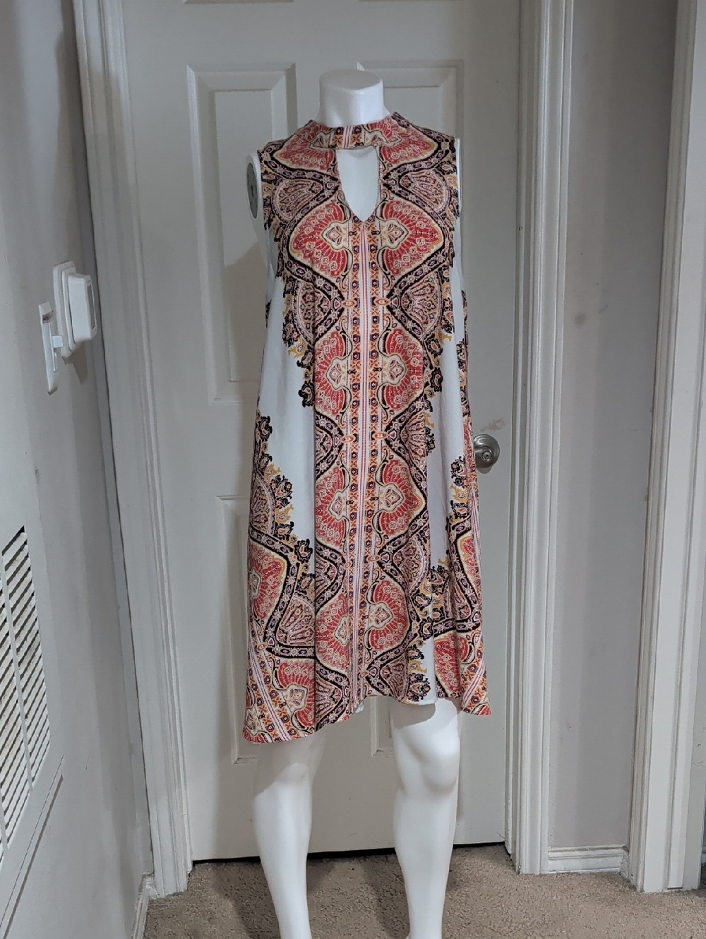 Xhilaration White Midi Dress with Coral and Black Paisley XXL